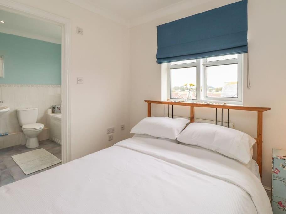 Stunning Seaviews - Beach House - Jacuzzi Bath Tub Littlestone-on-Sea Екстер'єр фото