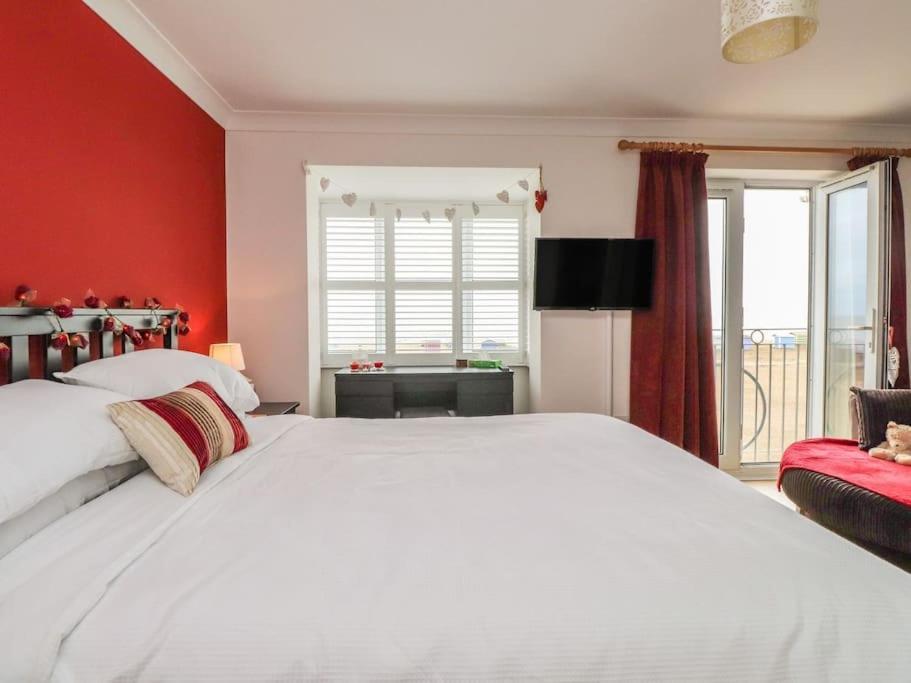 Stunning Seaviews - Beach House - Jacuzzi Bath Tub Littlestone-on-Sea Екстер'єр фото